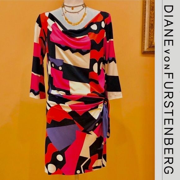 Diane Von Furstenberg Mini Dress 🔥 - Picture 6 of 16